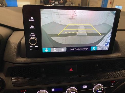 Used 2024 Honda CR-V Sport-L image 9