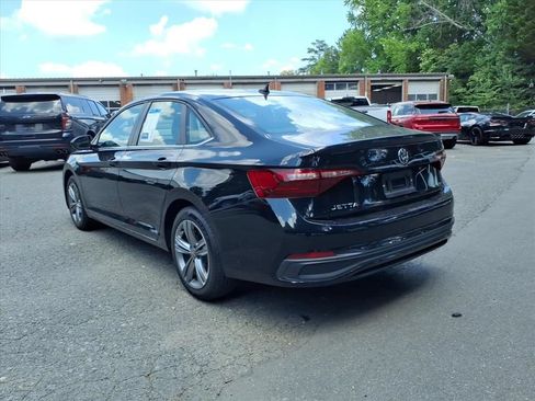 Used 2024 Volkswagen Jetta SE FWD image 33