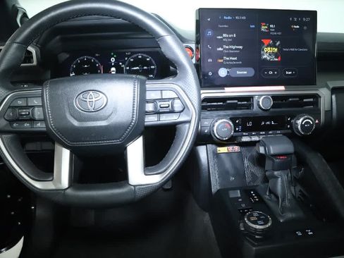 Used 2026 Toyota 4Runner TRD Off-Road Premium AWD/4WD image 29