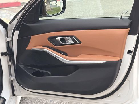 Used 2022 BMW M340i w/ Driving Assistance Package image 34