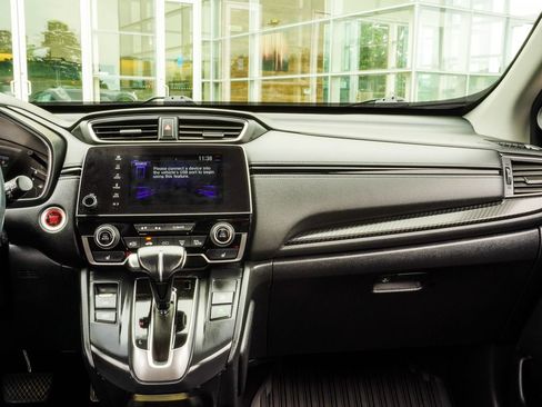 Used 2020 Honda CR-V Touring image 18
