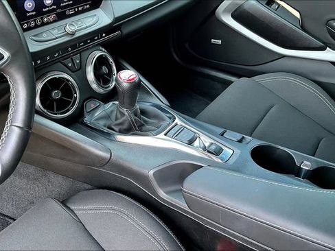 Used 2022 Chevrolet Camaro LT w/ Technology Package RWD image 16