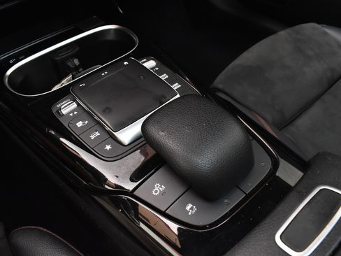 Used 2023 Mercedes-Benz CLA 35 AMG 4MATIC image 39