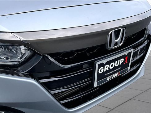Used 2018 Honda Accord Sport image 29