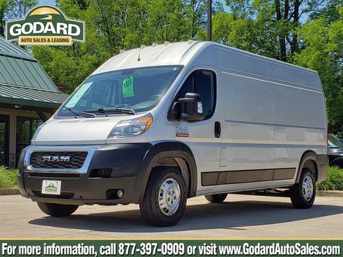 Used 2019 RAM ProMaster 2500 w/ Premium Appearance Group FWD image 1