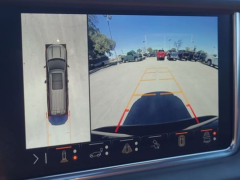 Certified 2024 GMC Yukon XL Denali Ultimate image 15