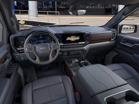 New 2026 Chevrolet Silverado 1500 High Country AWD/4WD image 15