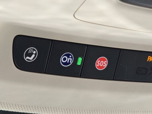 Used 2023 Buick Envision Essence FWD image 6