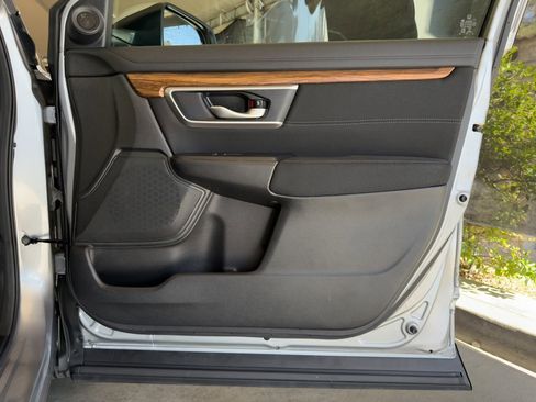 Used 2020 Honda CR-V EX image 31
