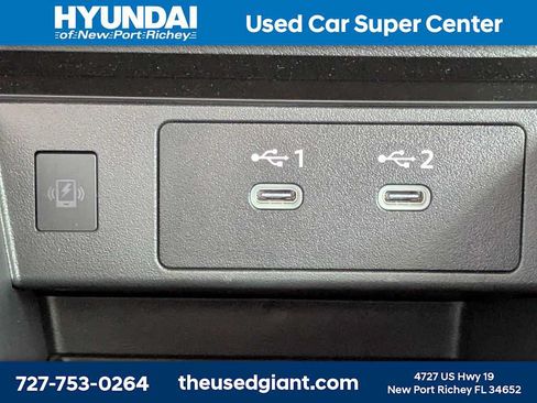 Used 2025 Nissan Kicks SR FWD image 23