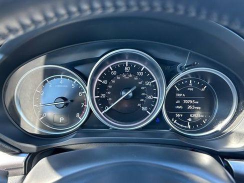 Used 2020 MAZDA CX-5 Touring image 18