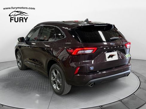 Used 2023 Ford Escape ST-Line w/ Tech Pack #1 AWD/4WD image 5