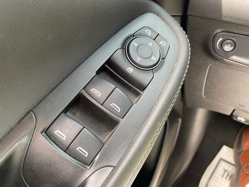 Used 2022 Buick Encore GX Preferred FWD image 11