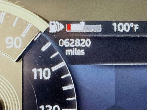 Used 2023 Land Rover Discovery Sport S R-Dynamic image 14