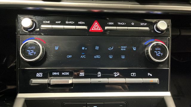 Used 2025 Hyundai Santa Fe XRT AWD/4WD image 18