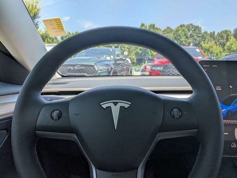 Used 2023 Tesla Model 3 Standard Range RWD image 26