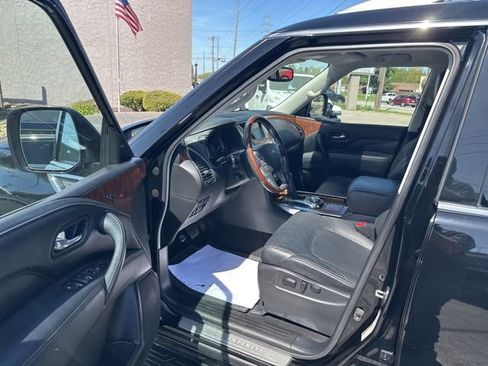 Used 2019 INFINITI QX80 Luxe w/ Proassist Package AWD/4WD image 16