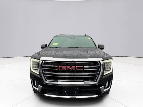 Used 2023 GMC Yukon SLT w/ SLT Premium Package image 7