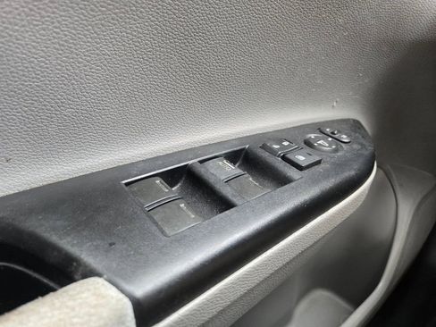 Used 2013 Honda Accord LX image 11