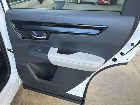 New 2026 Honda CR-V LX image 15
