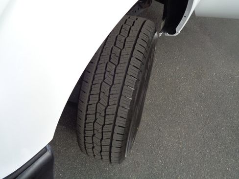 Used 2013 Ford F250 XL image 23