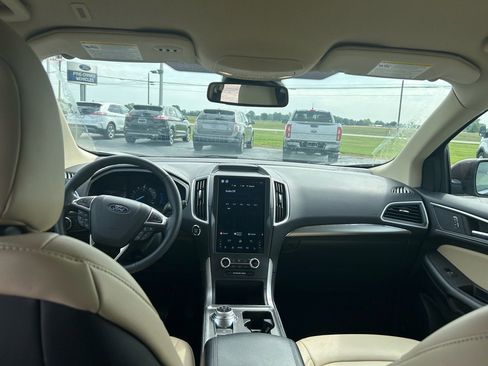Used 2022 Ford Edge SEL w/ Convenience Package image 13