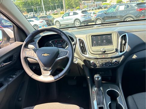 Certified 2020 Chevrolet Equinox LT AWD/4WD image 22