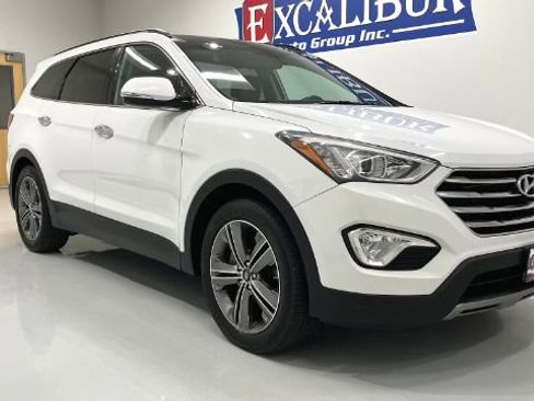 Used 2013 Hyundai Santa Fe Limited w/ Technology Pkg image 2