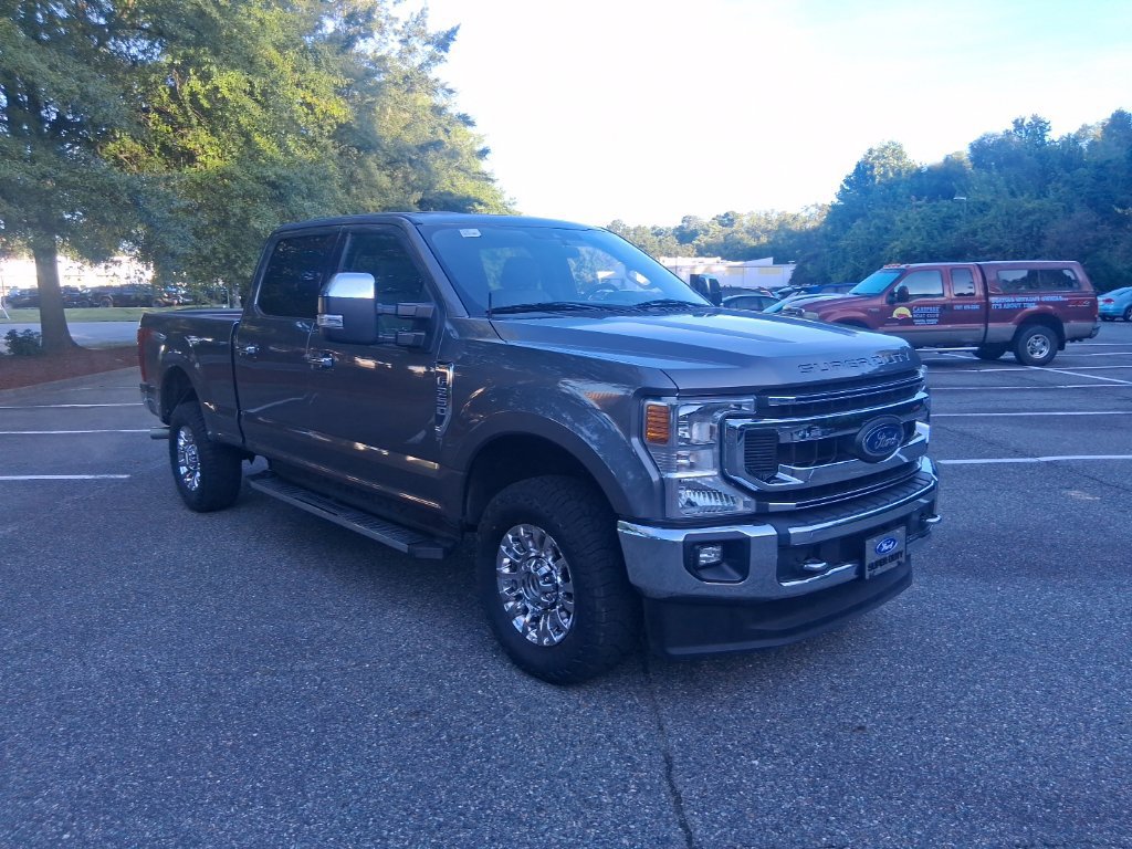 Used 2021 Ford F250 XLT w/ XLT Premium Package AWD/4WD image 3