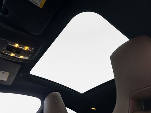 Used 2022 Mercedes-Benz CLA 250 CLA 250 image 31