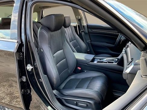 Used 2019 Honda Accord EX-L image 26