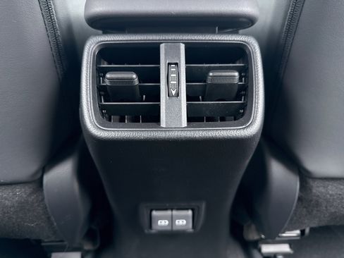 Used 2023 Lexus UX 250h AWD image 20