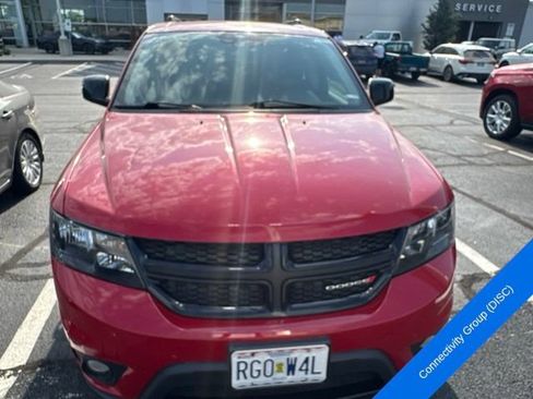 Used 2018 Dodge Journey SXT w/ Blacktop Package FWD image 2