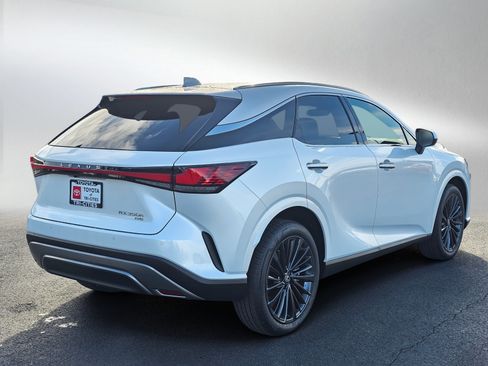 Used 2026 Lexus RX 350h w/ Convenience Package image 5