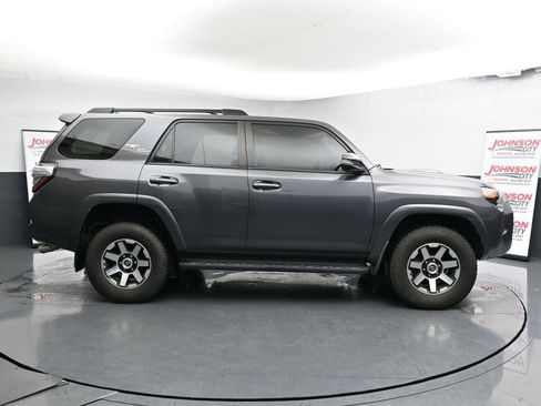 Used 2019 Toyota 4Runner TRD Off-Road Premium image 9