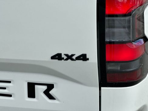 New 2026 Nissan Frontier SV image 23