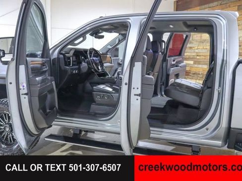Used 2024 GMC Sierra 2500 Denali w/ Denali Reserve Package AWD/4WD image 41