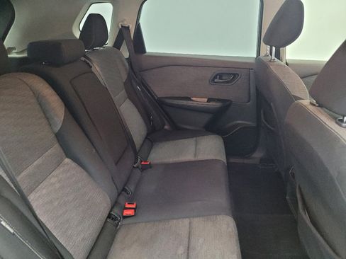 Used 2021 Nissan Rogue S AWD/4WD image 19