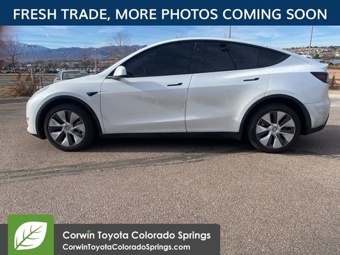 Used 2023 Tesla Model Y Long Range image 5