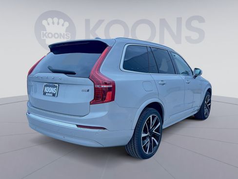 Certified 2023 Volvo XC90 B6 Plus image 7