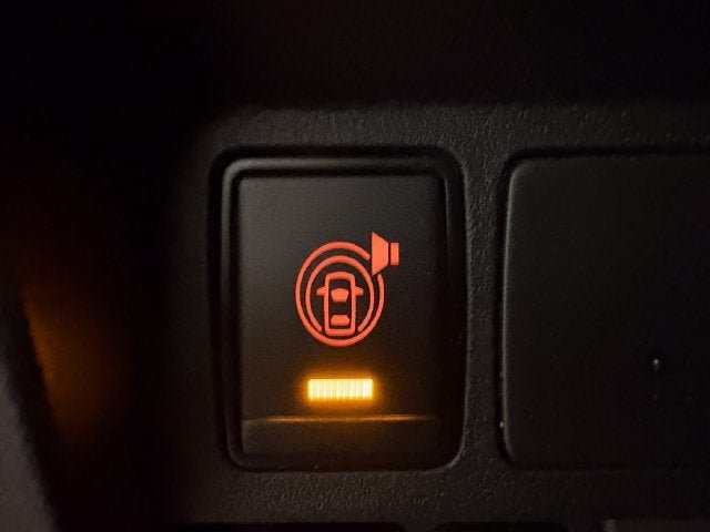 Used 2022 Nissan Frontier S w/ Technology Package AWD/4WD image 7