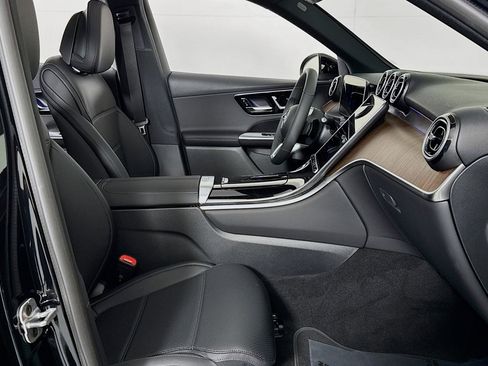 New 2026 Mercedes-Benz GLC 300 4MATIC image 6