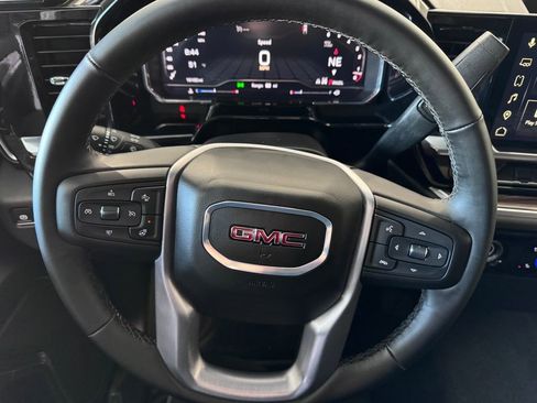 Certified 2024 GMC Sierra 1500 Elevation image 14