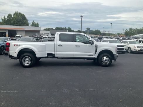 New 2026 Ford F350 Lariat w/ Chrome Package AWD/4WD image 4