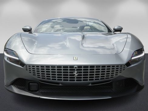 Certified 2024 Ferrari Roma Spider image 8
