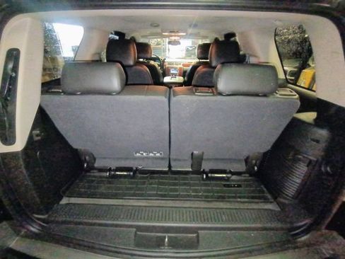 Used 2012 Chevrolet Tahoe LTZ RWD image 59
