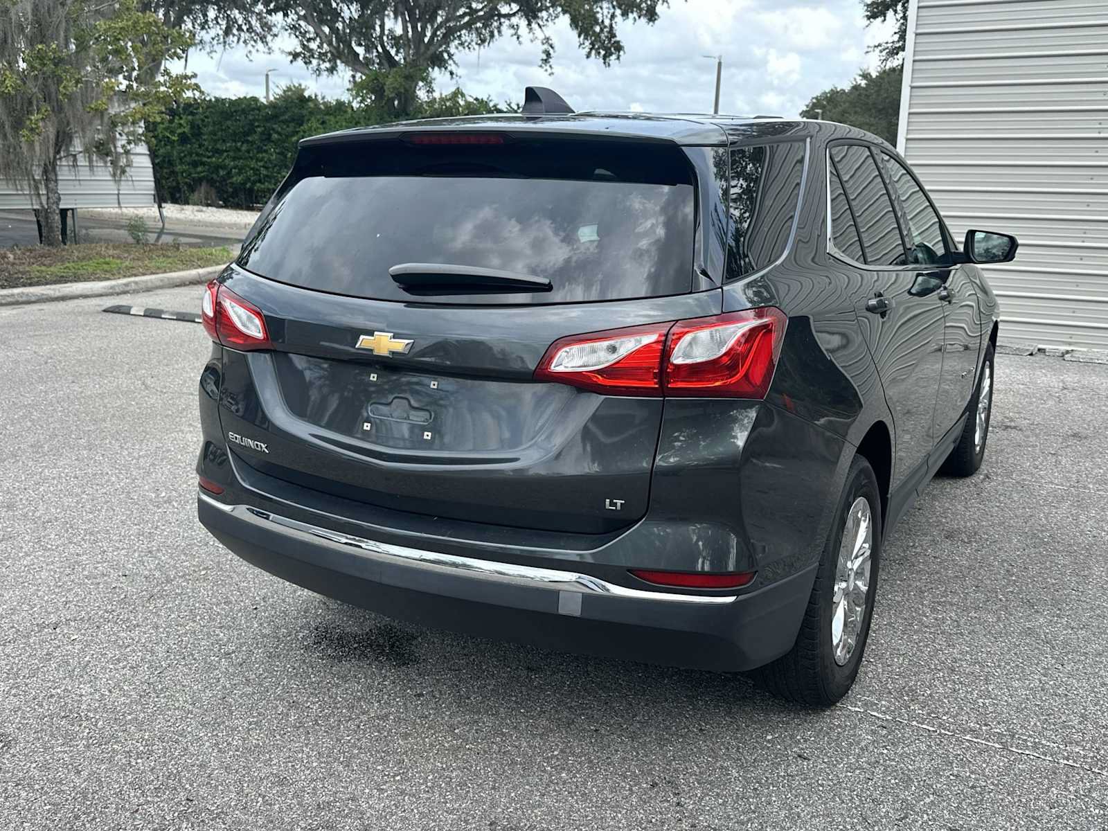 Used 2019 Chevrolet Equinox LT FWD image 6