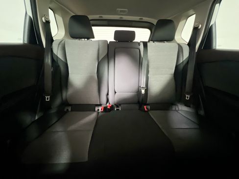 Used 2023 Nissan Rogue SV image 33