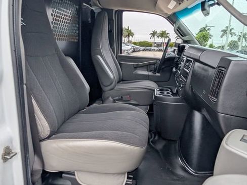 Used 2021 GMC Savana 2500 Work Van w/ Driver Convenience Package image 14