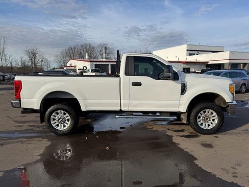 Used 2017 Ford F350 XLT w/ XLT Value Package image 6